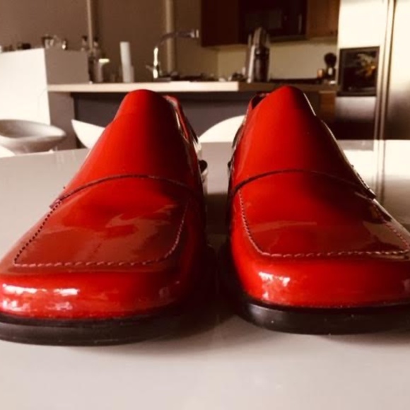 NEW Enzo Angiolini Red Patent Loafers - Picture 13 of 16
